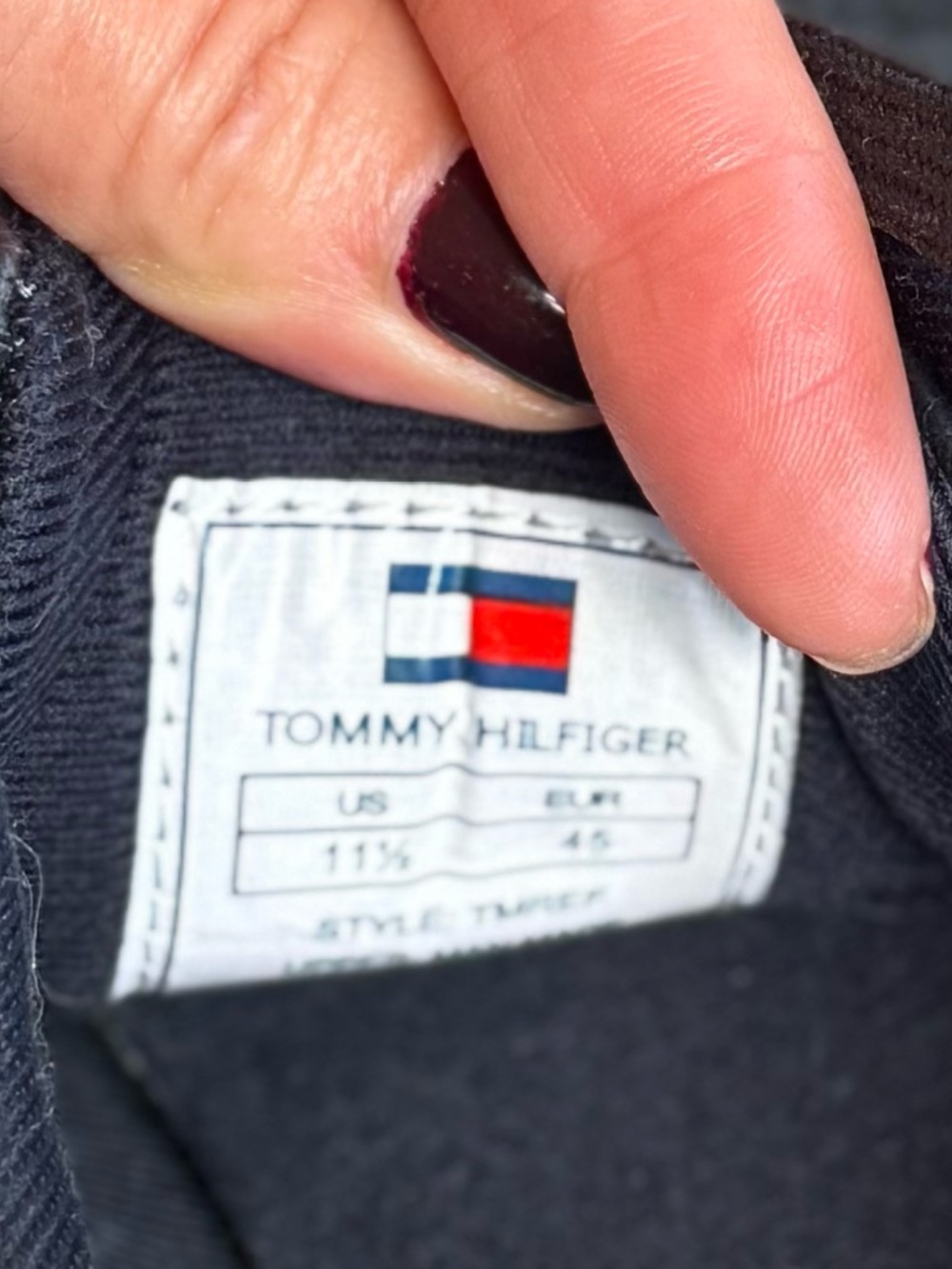 Tommy Hilfiger Navy Leather Low-Top Sneakers with Brown Heel Accent - Picture 2 of 6